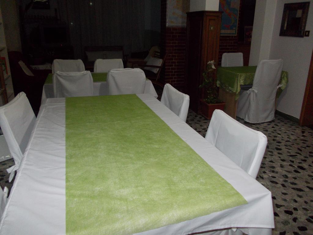 Big Brother Bed & Rooms Treviso Room photo