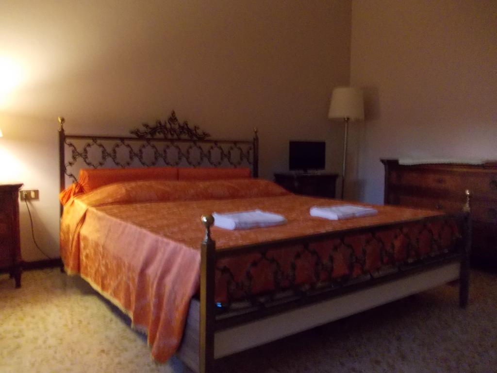 Big Brother Bed & Rooms Treviso Room photo